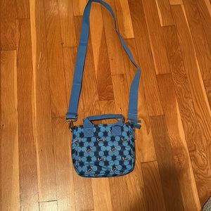 Adorable crossbody bag!!!